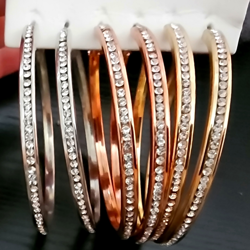 🍍 3 sets of hoop earrings